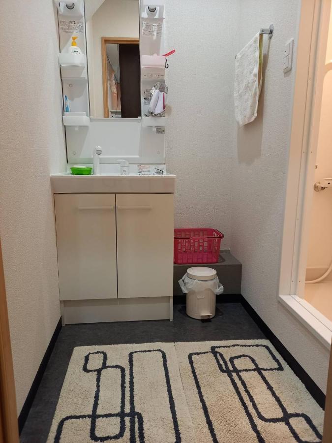 Fukuokakoryou Guesthouse Фукуока Экстерьер фото